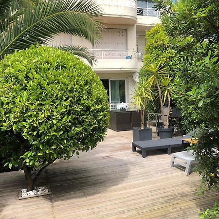 Only 60M To The Beach, 2 Bedroom Cozy Apartment, 80M2 Big Garden, Very Central Cannes Esterno foto